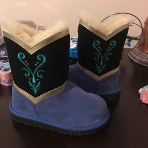 Limited Edition Anna Coronation Uggs